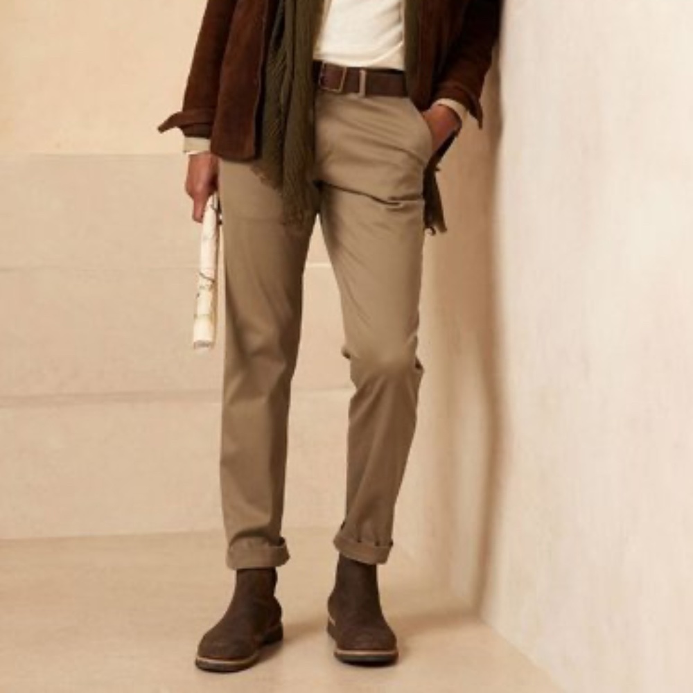 Banana Republic Straight Traveler Pants Khaki 34x32 NWT